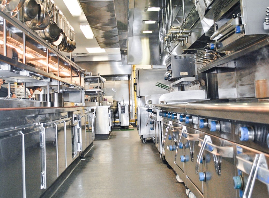 Cassis — Commercial Kitchen